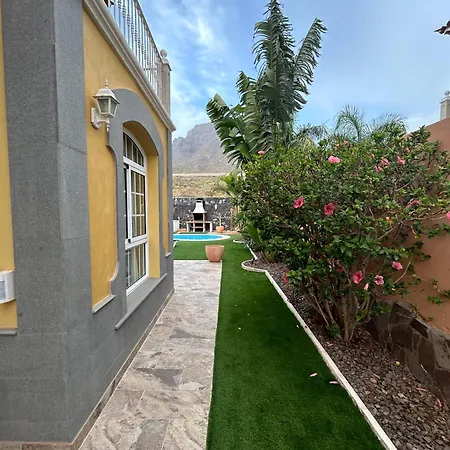 Lady's Villa in Costa Adeje